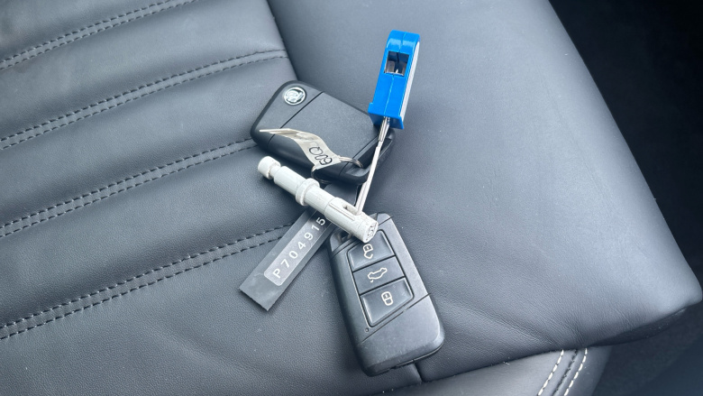 Skoda Superb 1.4 TSI iV SE Technology DSG 5dr Estate